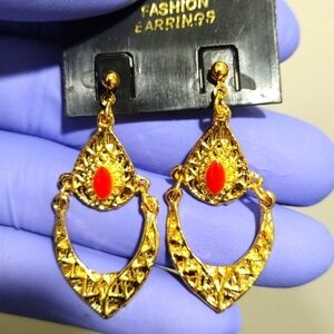 Women's Stylish Gold tone Designed Hoop Red color Stone Drop Earrings 1.5"